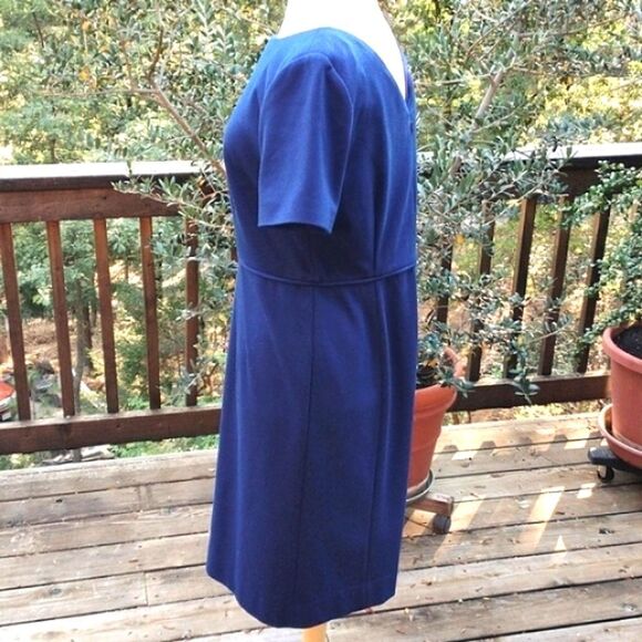 Tahari Arthur S. Levine Dress - Picture 5 of 9